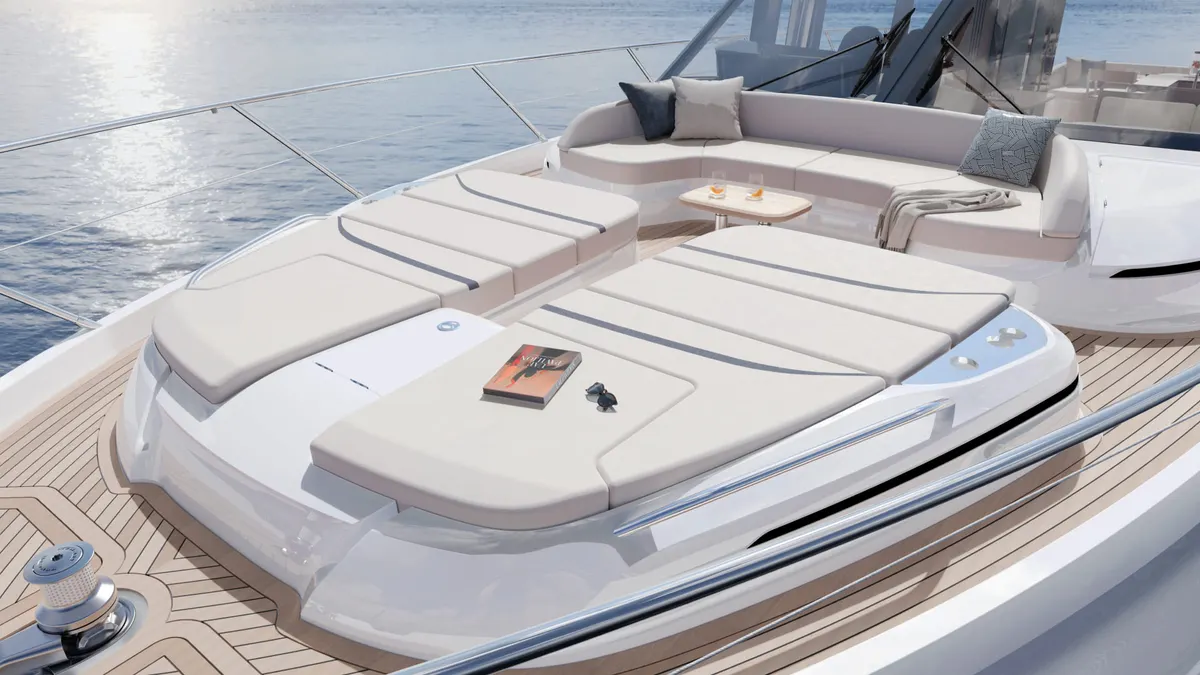 Princess S65 — Exterior photo 10