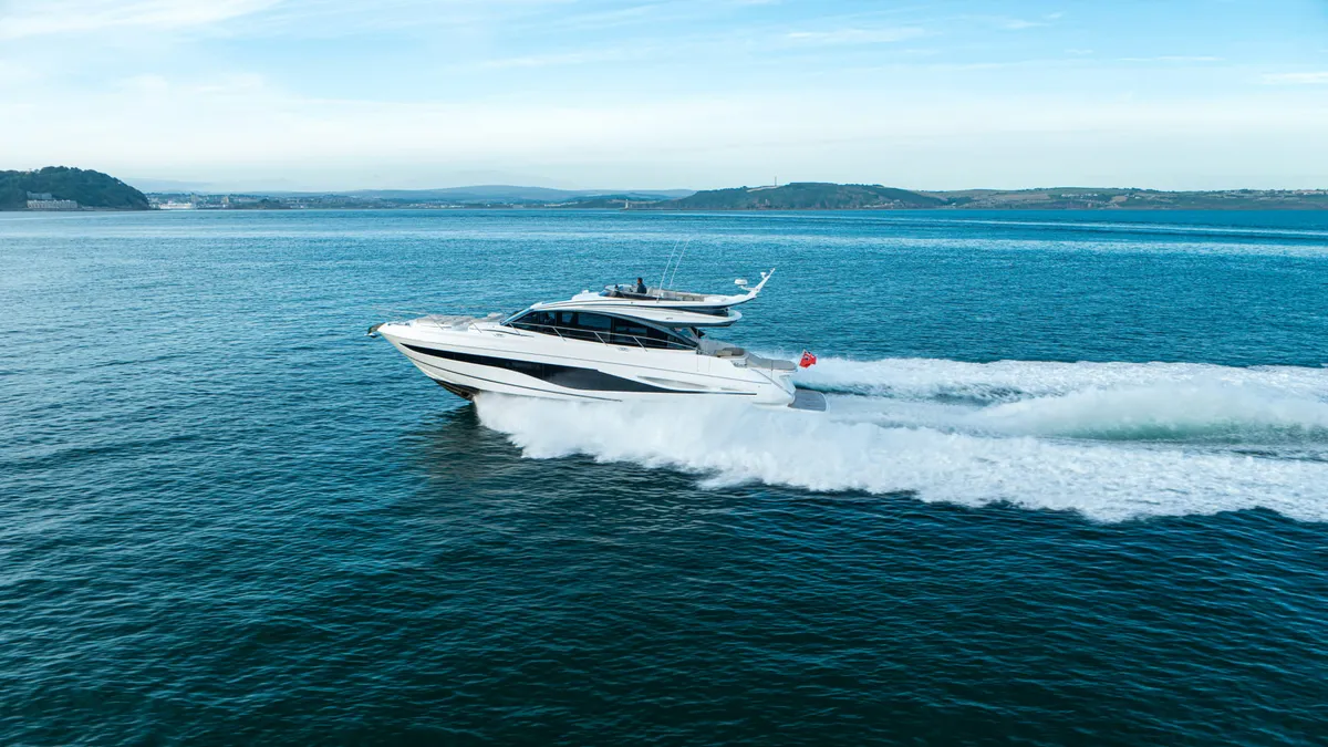 Princess S65 — Exterior photo 3