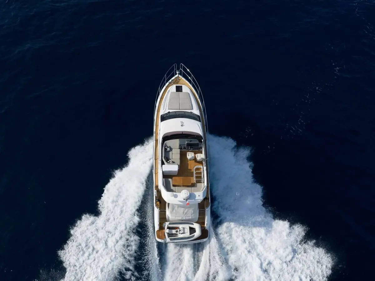 Princess F50 — Exterior photo 9