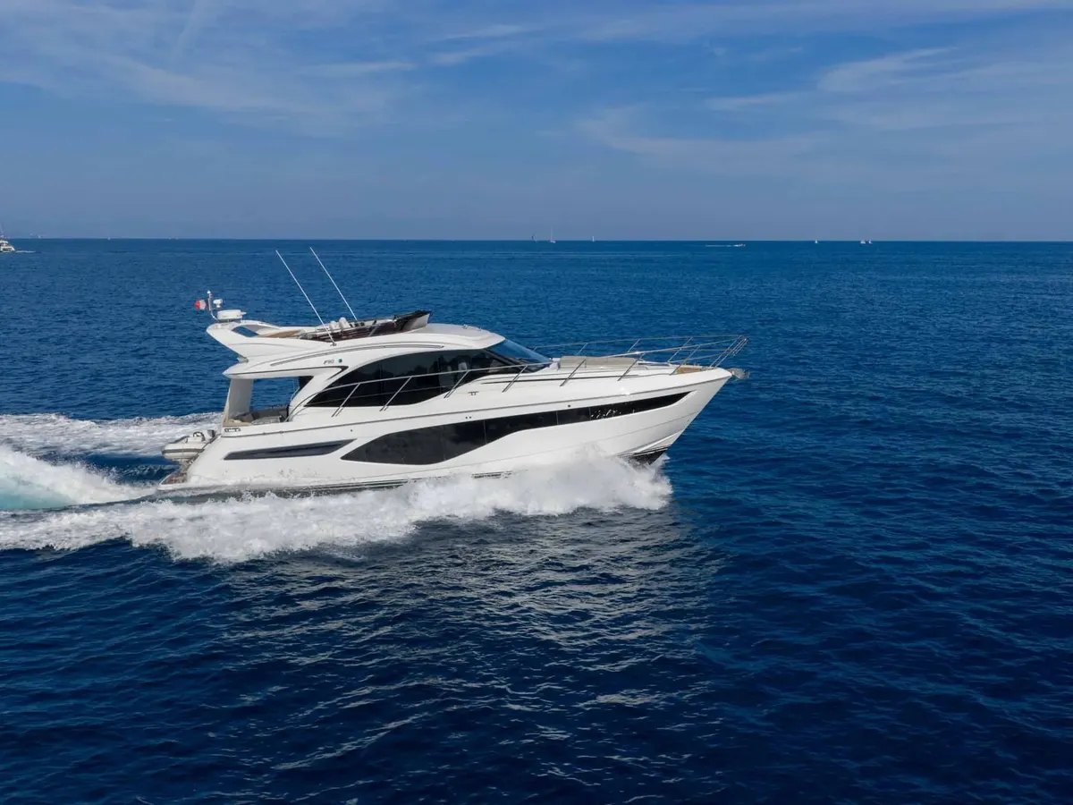 Princess F50 — Exterior photo 10