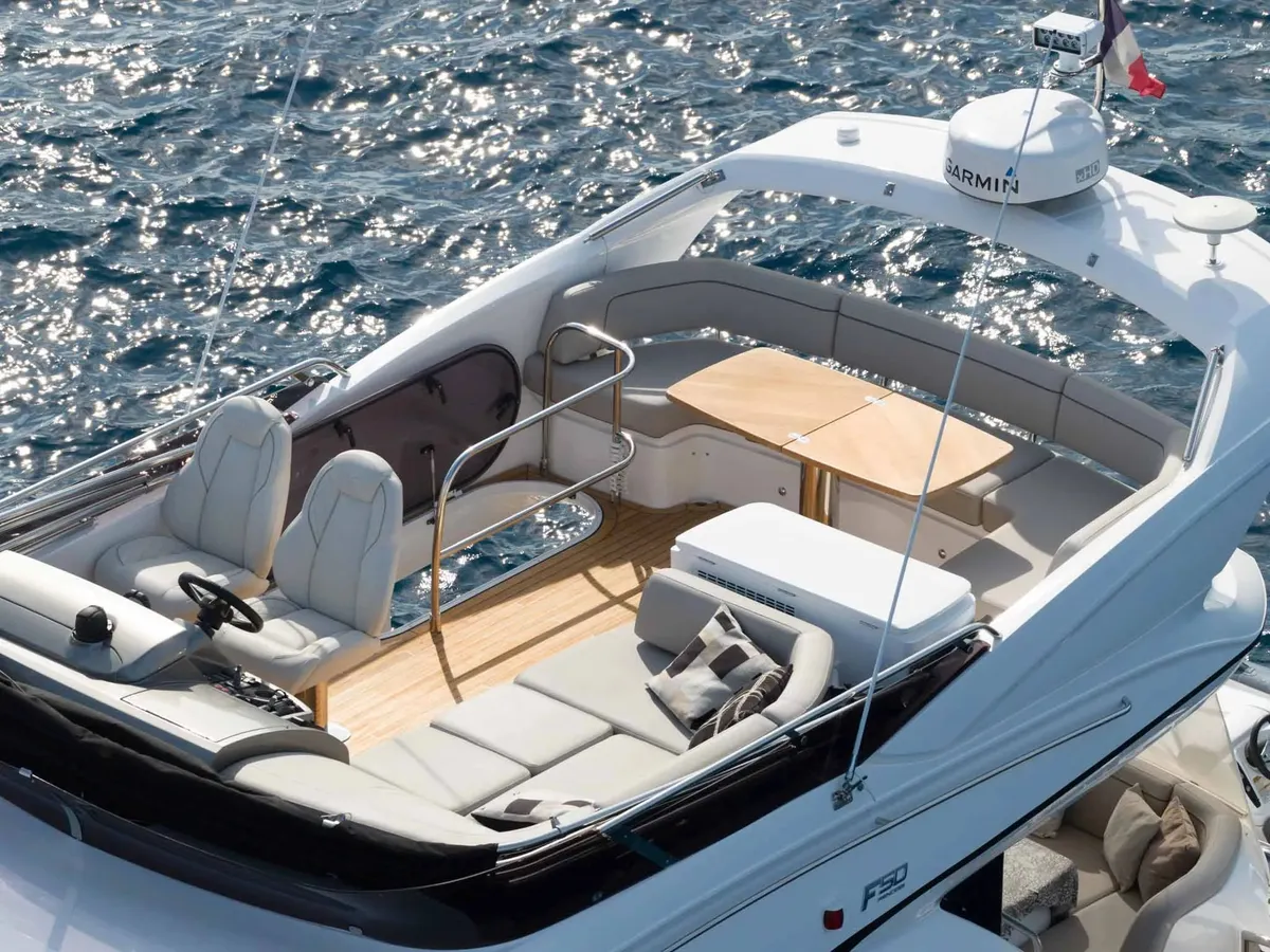 Princess F50 — Exterior photo 14