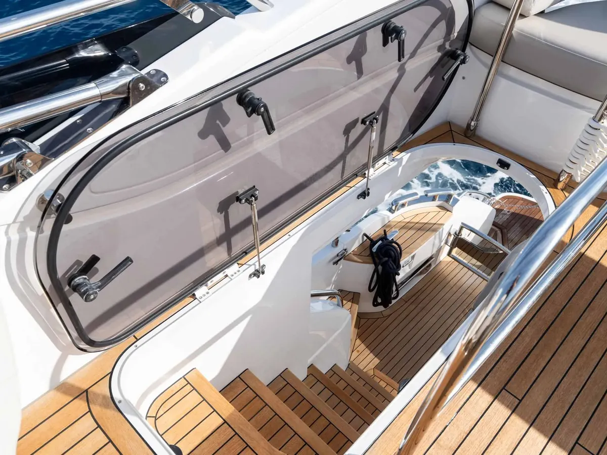 Princess F50 — Exterior photo 17