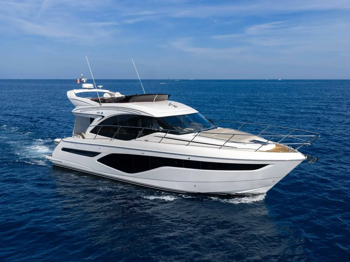 Princess F50 — Exterior photo 8