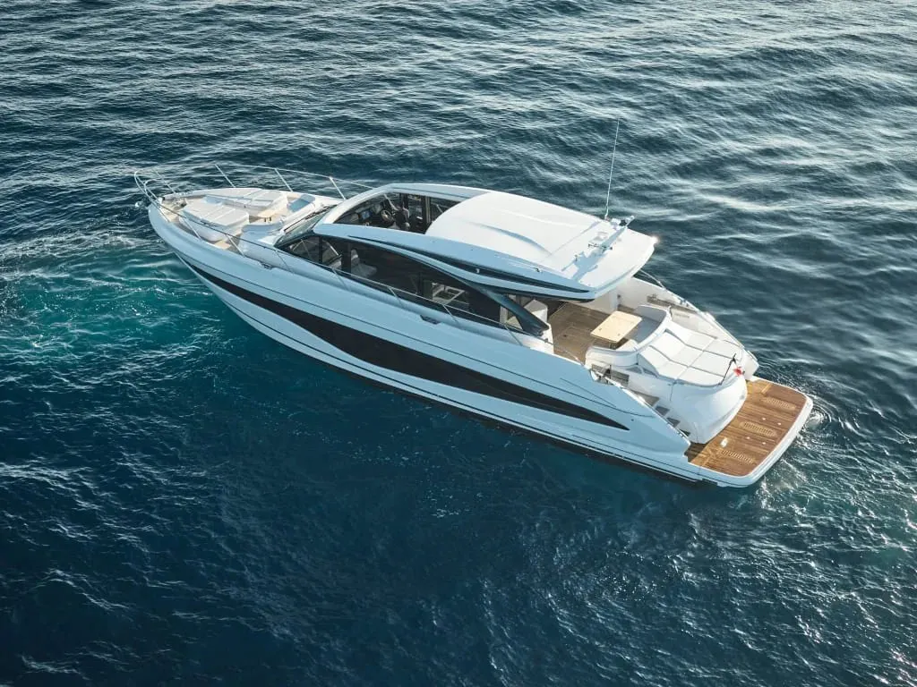 Princess V65 — Exterior photo 2