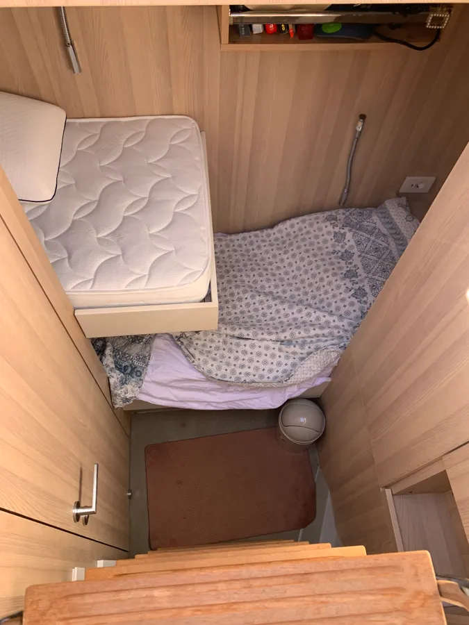 Bluegame BGX70 — Interior photo 5