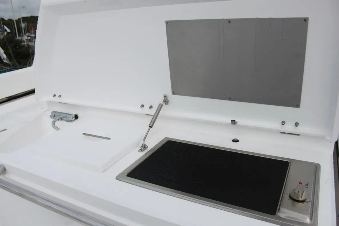 Sunseeker Manhattan 63 — Exterior photo 5