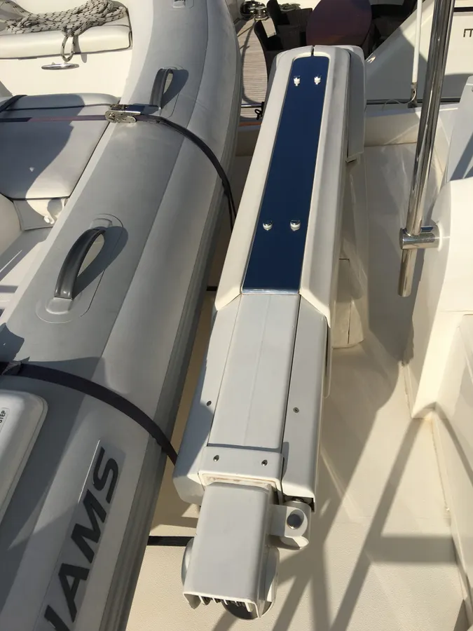 Fairline Squadron 68 — Exterior photo 26