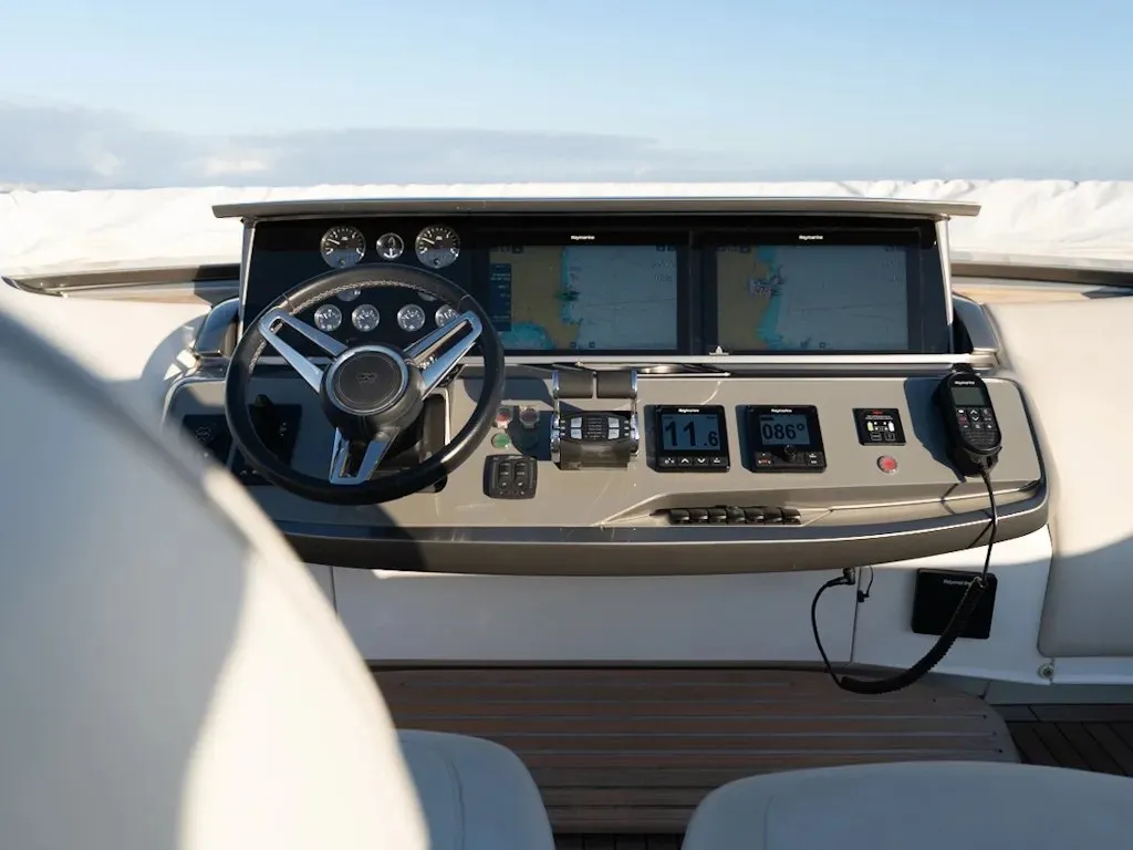 Princess S78 — Exterior photo 14