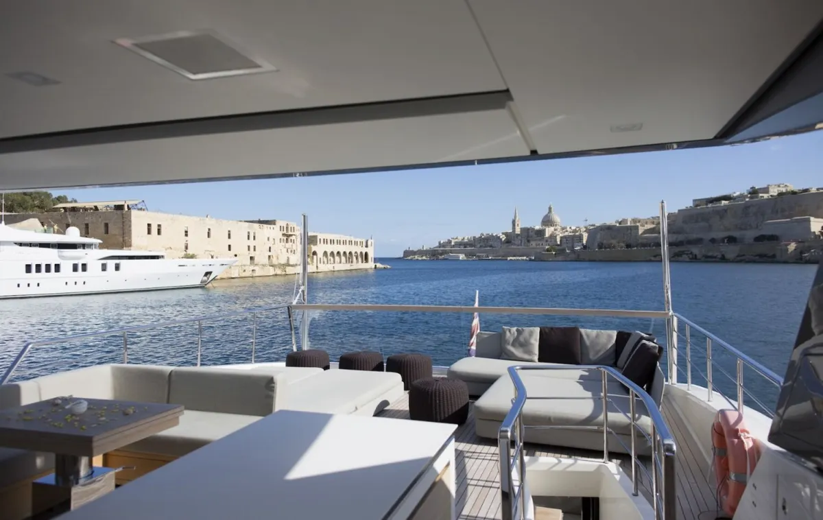 Sanlorenzo SL96 — Exterior photo 5