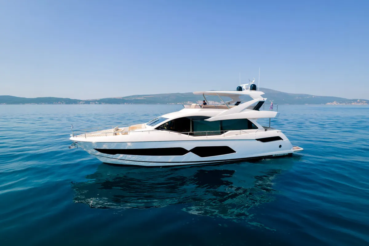 Sunseeker 76