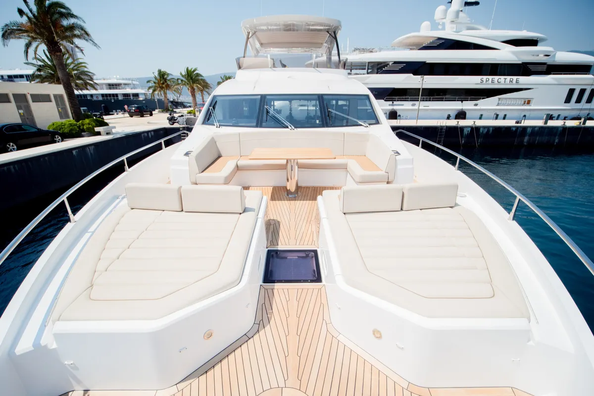 Sunseeker 76 — Interior photo 5