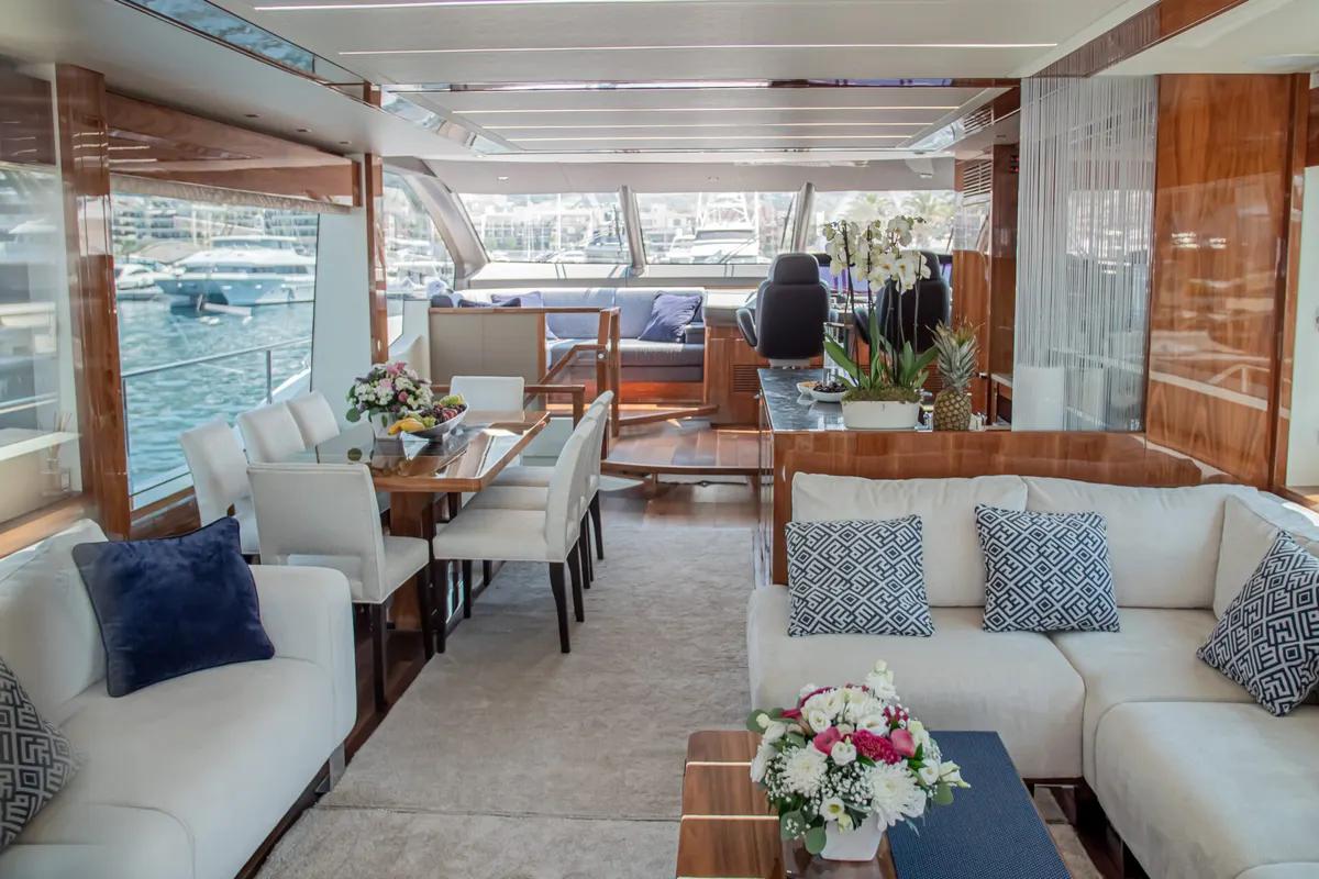 Sunseeker 76 — Interior photo 7
