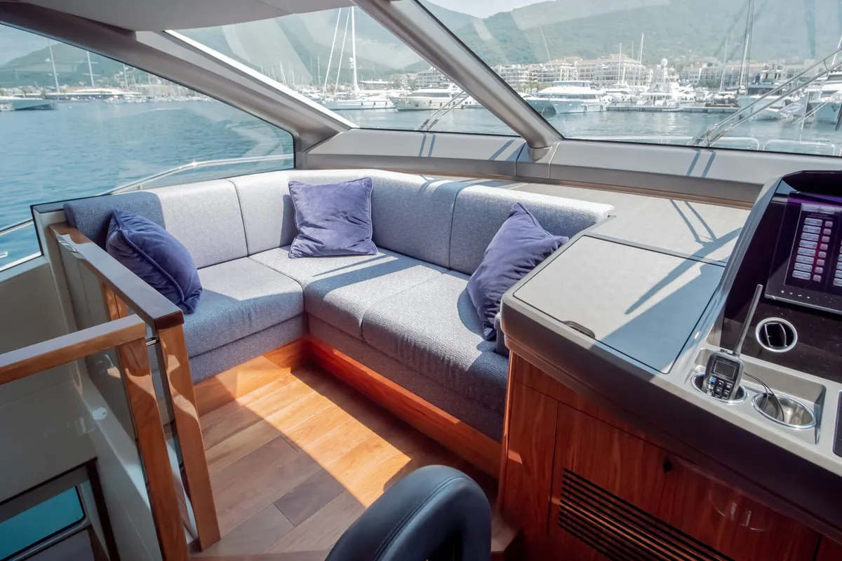 Sunseeker 76 — Interior photo 15