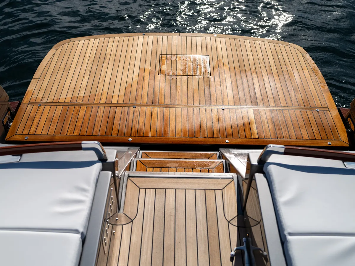 Riva 48 Dolceriva — Interior photo 1
