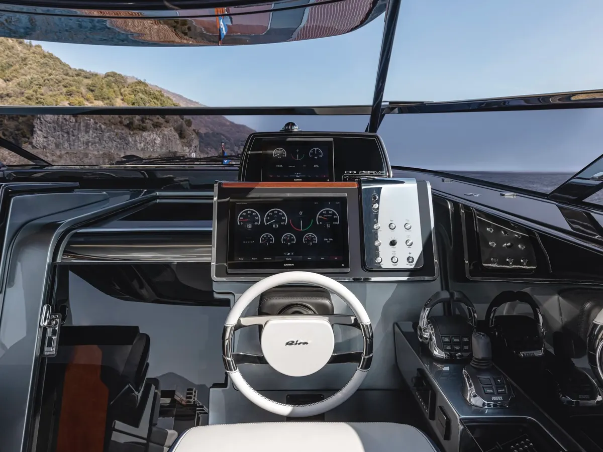 Riva 48 Dolceriva — Interior photo 3