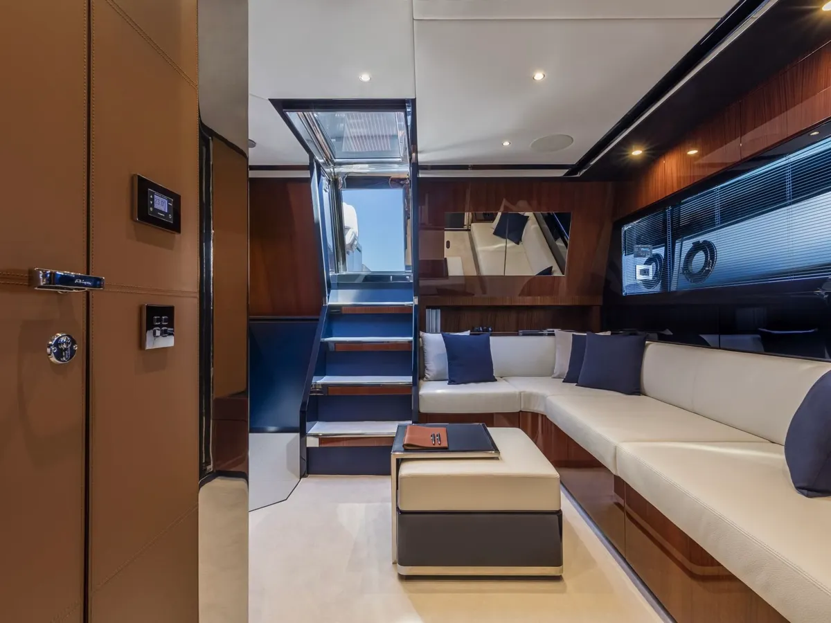 Riva 48 Dolceriva — Interior photo 6
