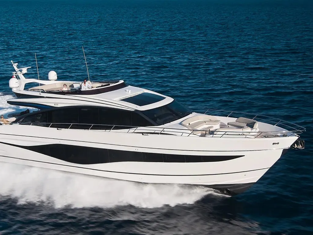 Princess S80 — Exterior photo 16