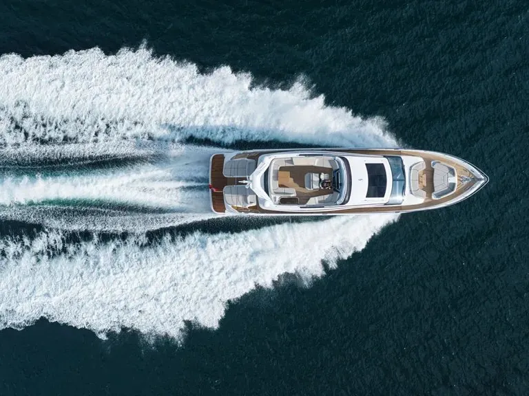 Princess S80 — Exterior photo 21
