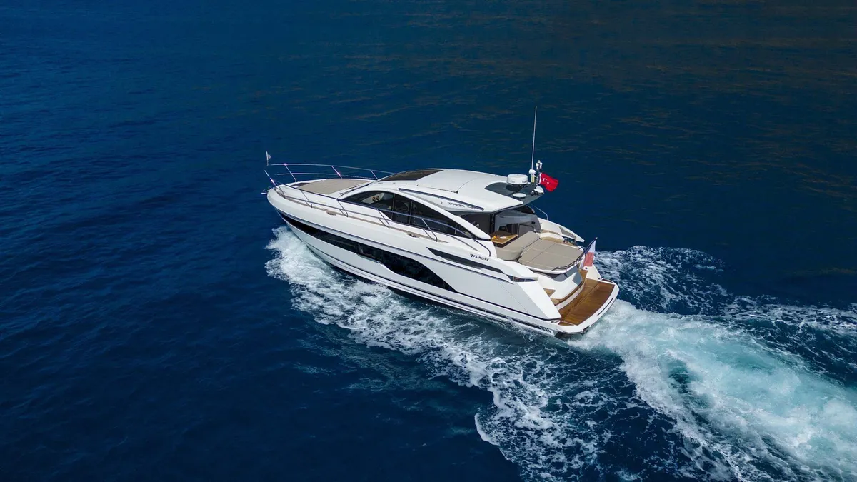 Angel Wings - Fairline Targa 45 GT — Exterior photo 5
