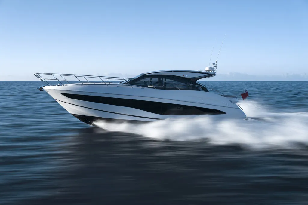 Princess V50 — Exterior photo 13
