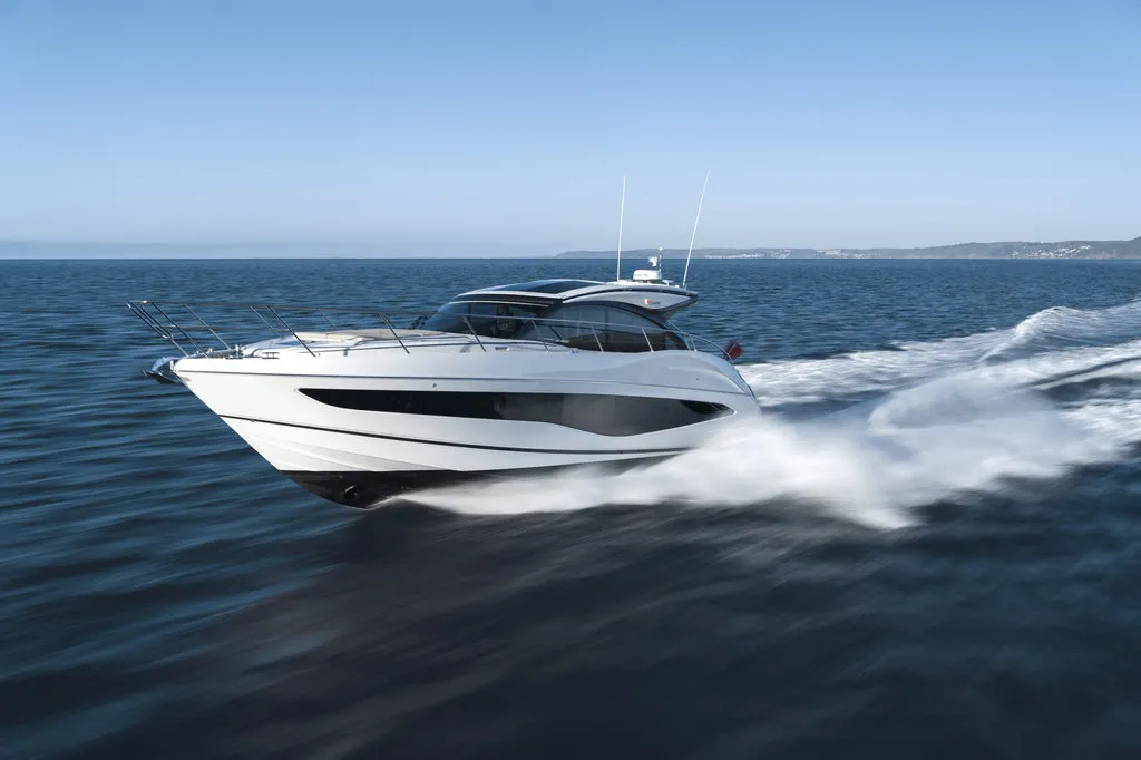 Princess V50 — Exterior photo 15