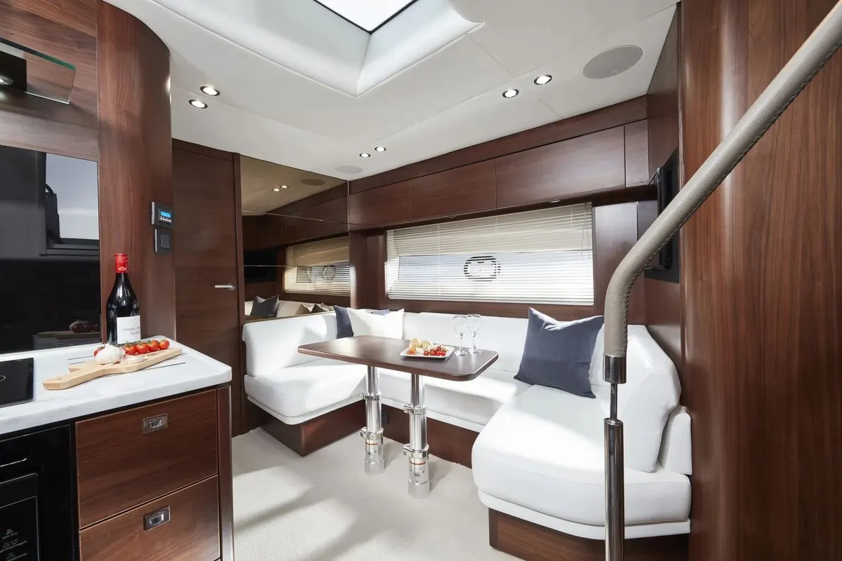 Princess V50 — Exterior photo 27
