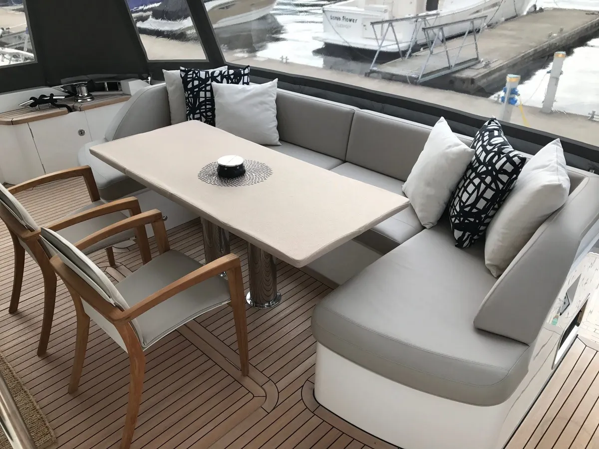 Princess 68 — Interior photo 33