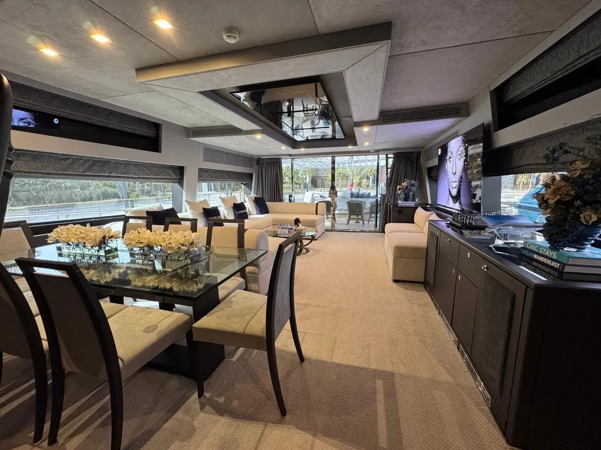 Majdouline - Sunseeker 84 — Exterior photo 13