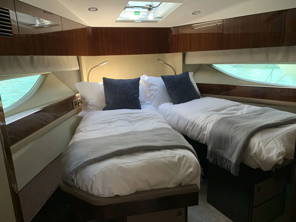 Fairline Targa 45 GT — Exterior photo 18