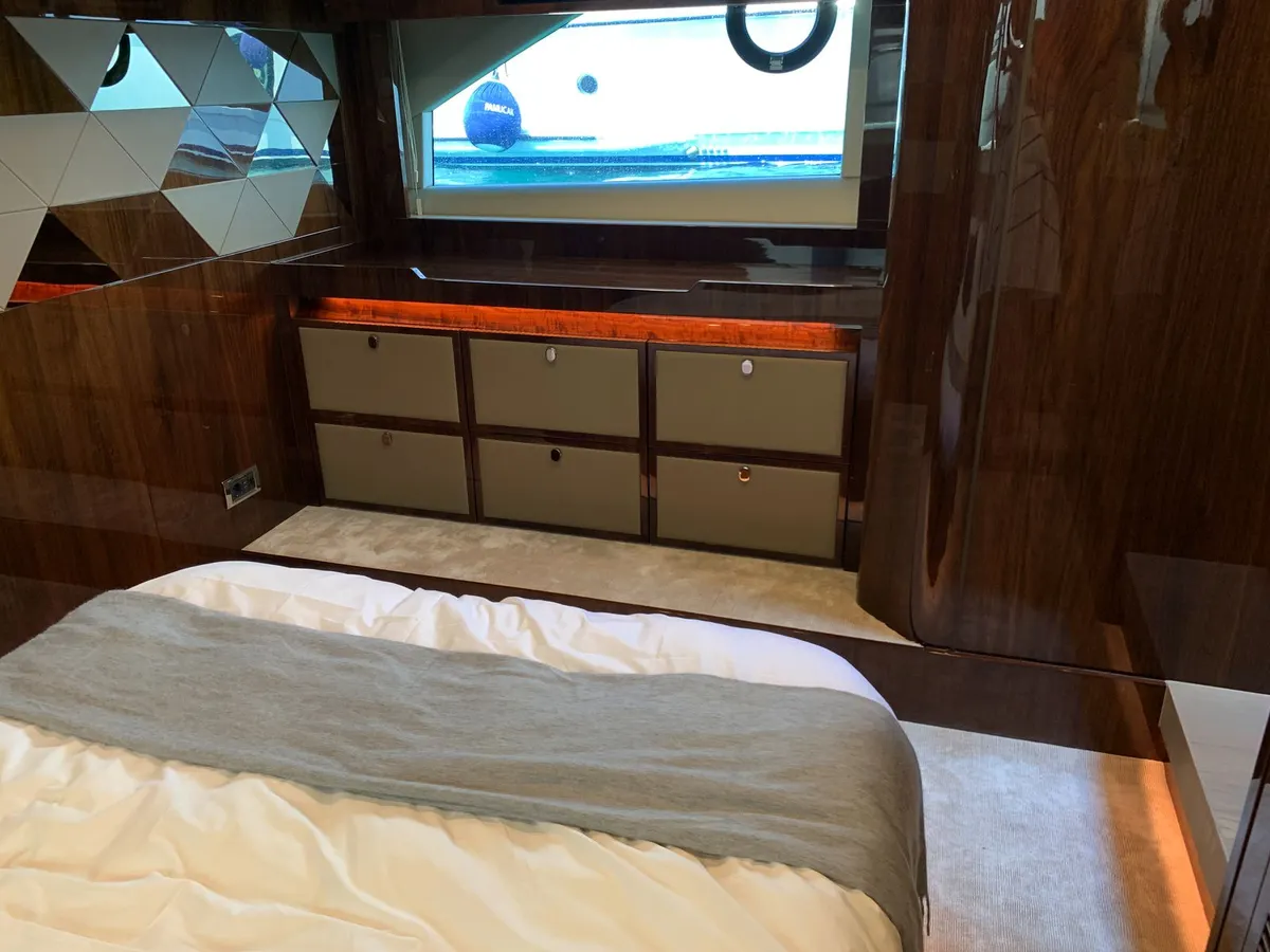 Fairline Targa 45 GT — Exterior photo 23