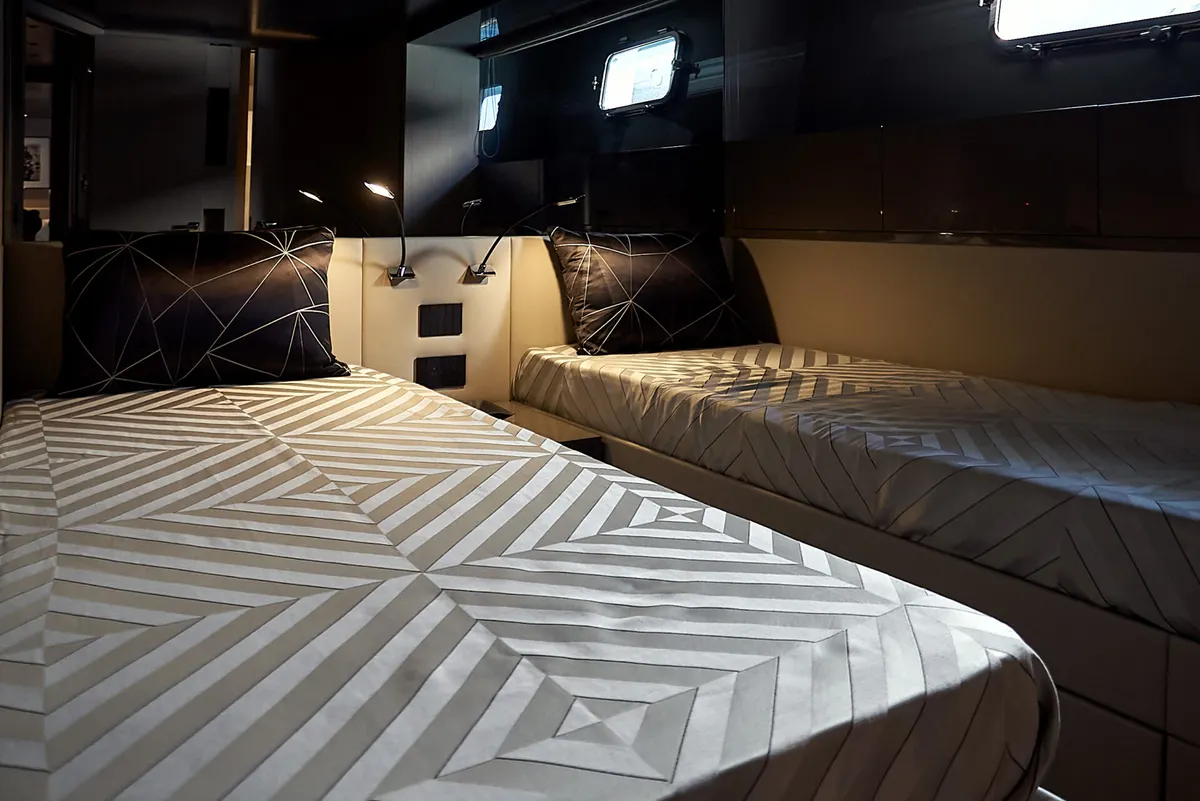 Kapusha — Interior photo 19