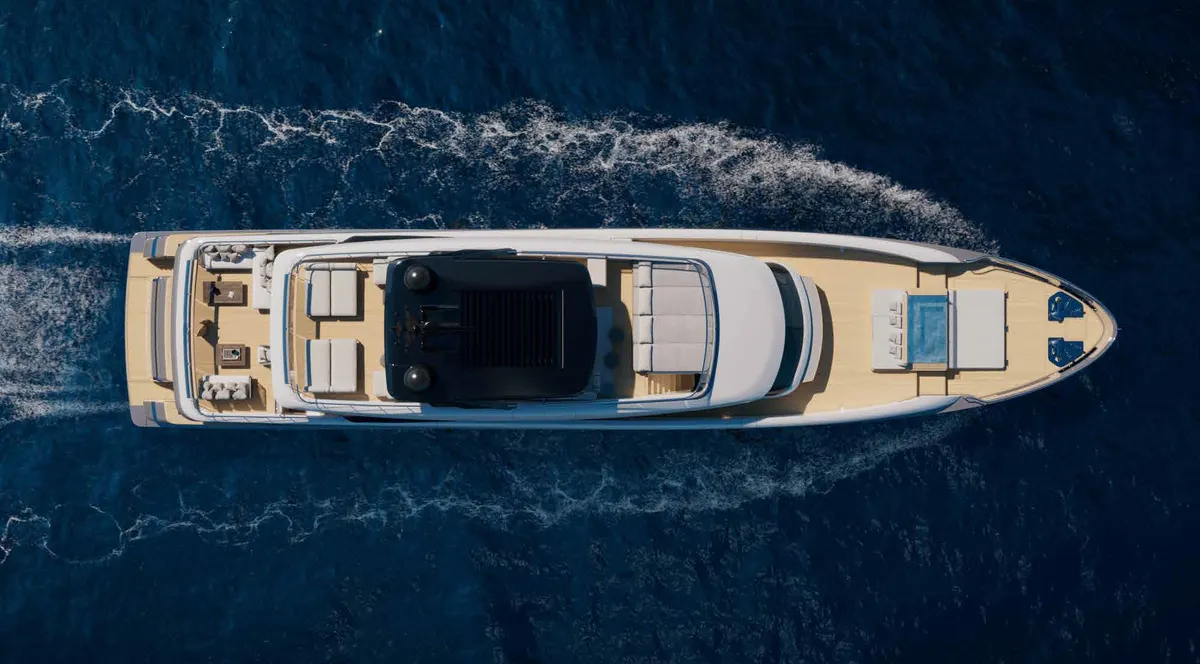 Sanlorenzo SD132 — Exterior photo 2