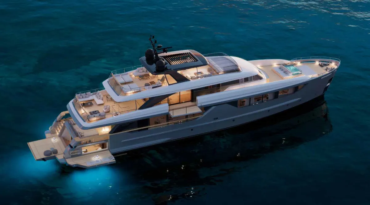 Sanlorenzo SD132 — Exterior photo 3