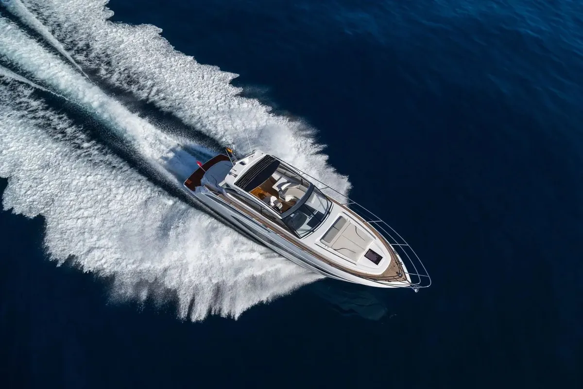 Princess V50 Open — Exterior photo 2