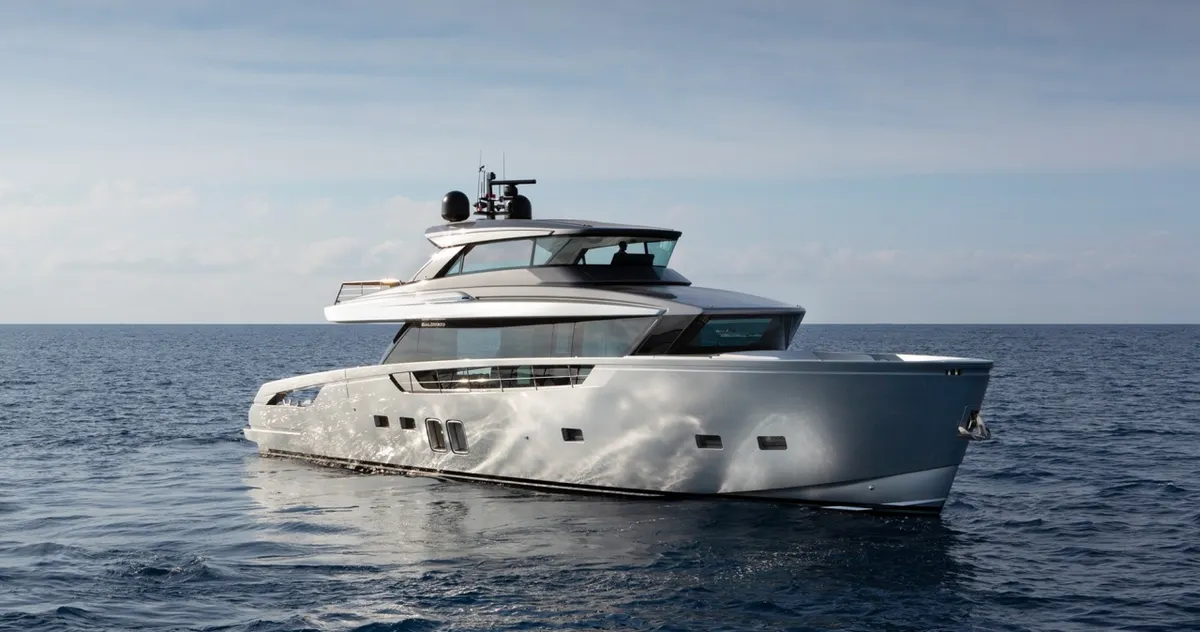 Sanlorenzo SX76