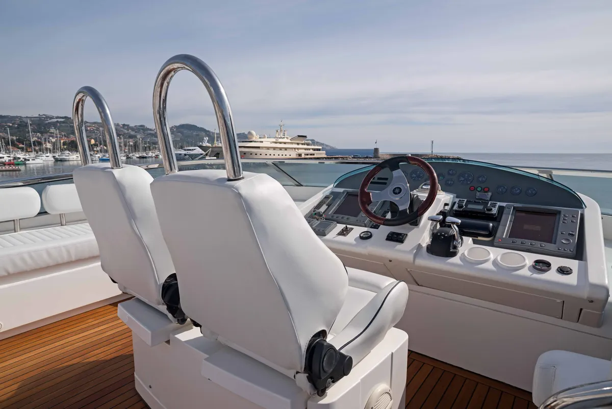 Fairline Squadron 74 Lady Marina — Exterior photo 3