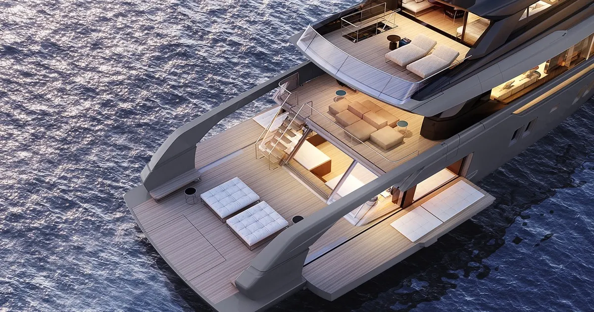 Sanlorenzo SX112 — Exterior photo 3