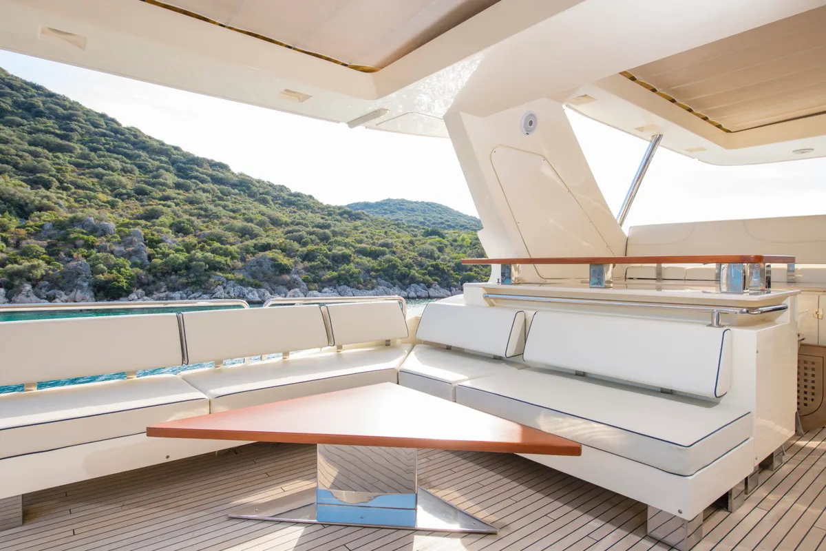 La Rubia, Azimut 105 — Exterior photo 10