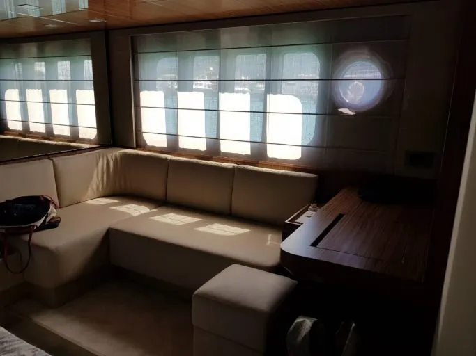 Absolute 60 FLY — Interior photo 10