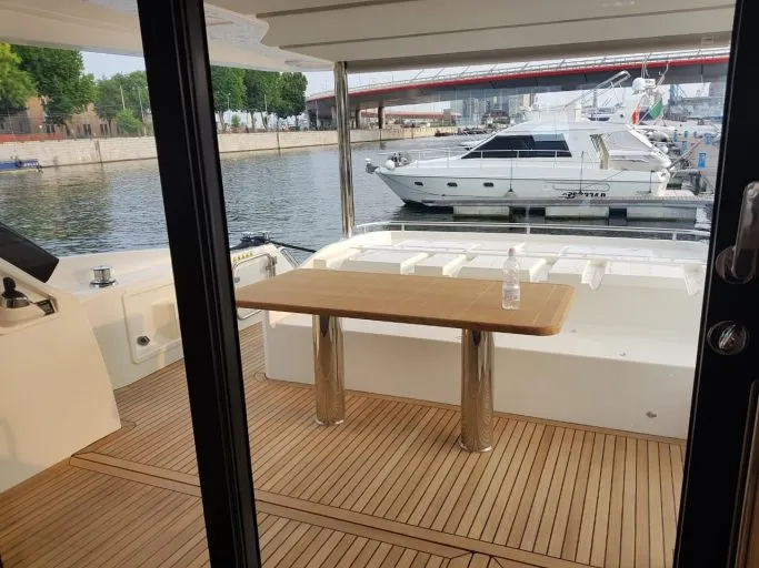 Absolute 60 FLY — Exterior photo 2