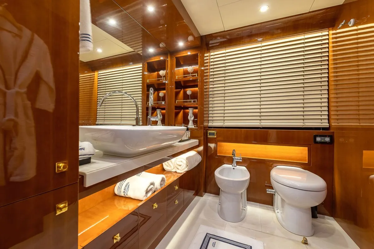 Posillipo Technema 90 (009) — Interior photo 12