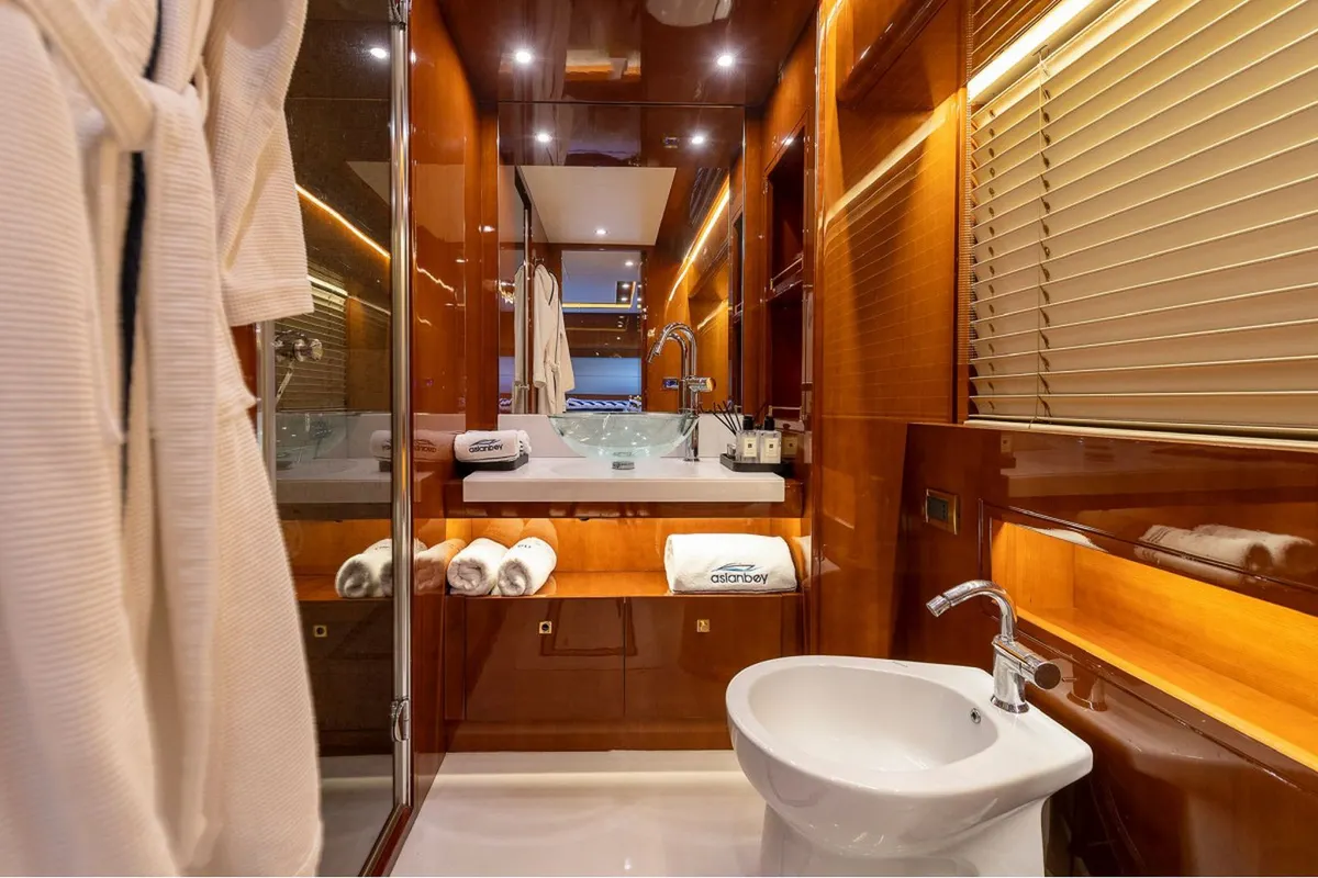 Posillipo Technema 90 (009) — Interior photo 13