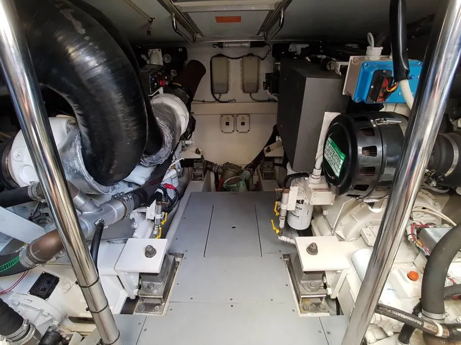 Azimut 62 — Interior photo 26
