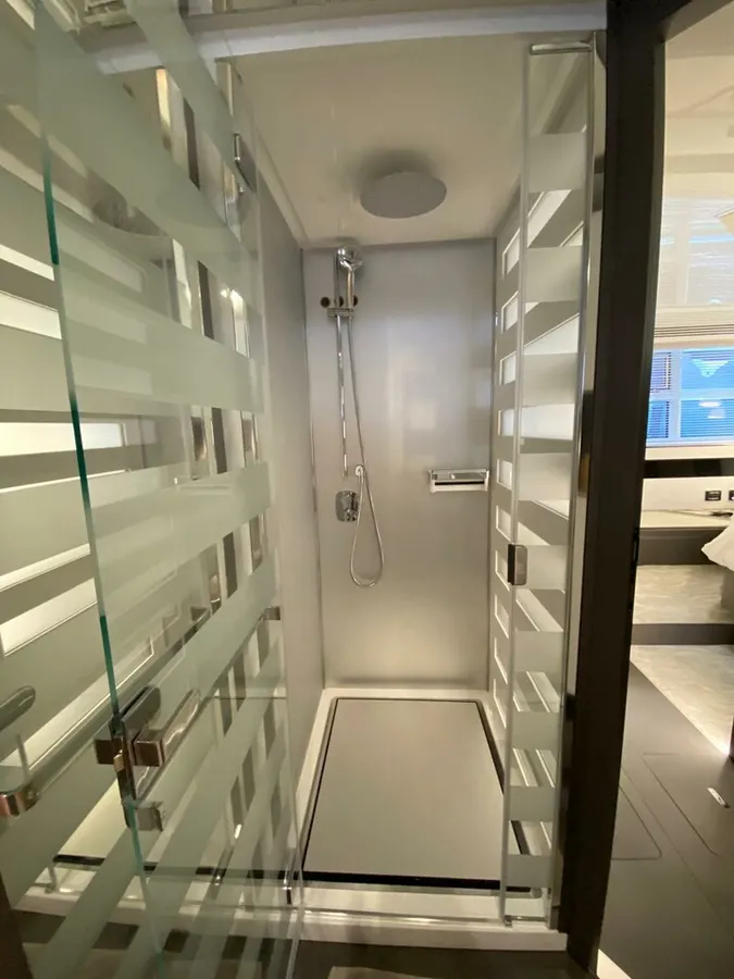 Azimut S7 — Interior photo 7