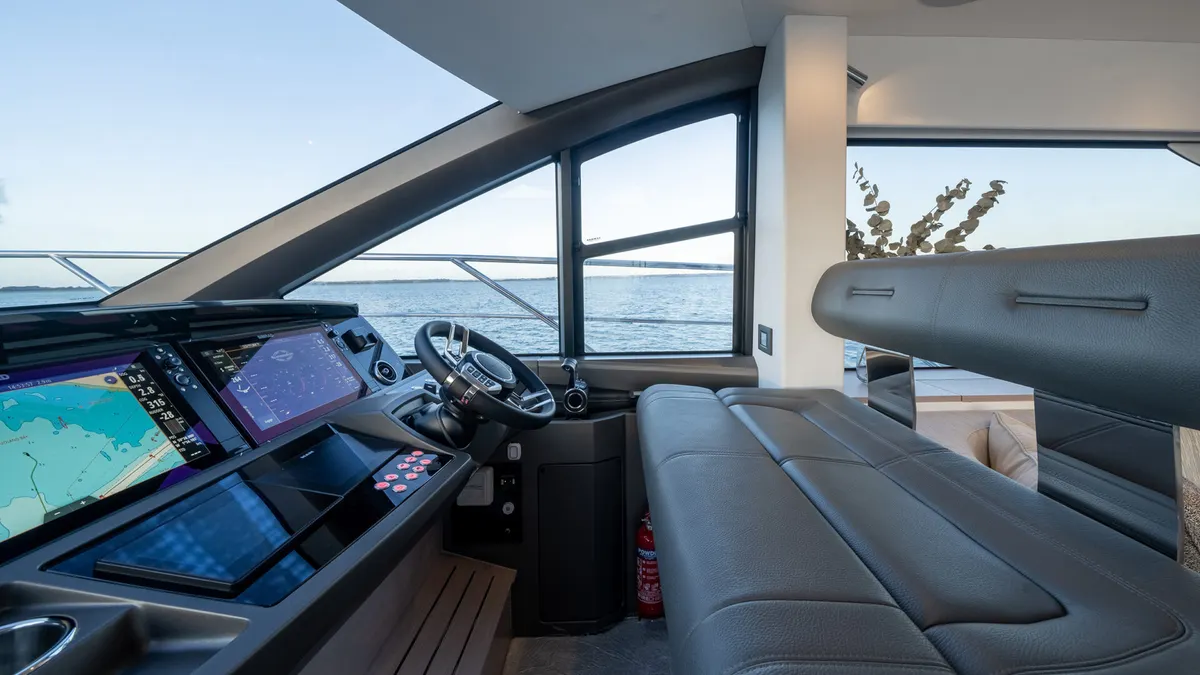 Sunseeker Manhattan 56 — Interior photo 6