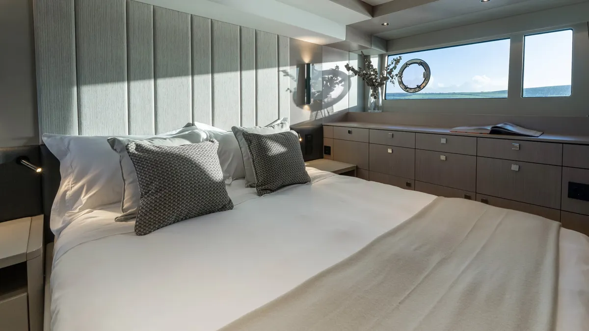Sunseeker Manhattan 56 — Interior photo 8