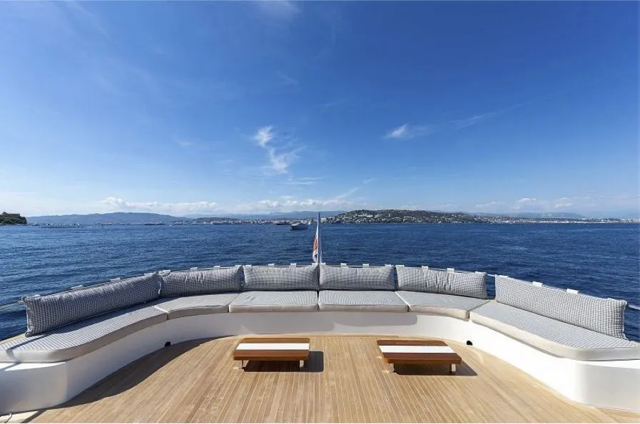 T85 - Terranova — Exterior photo 13