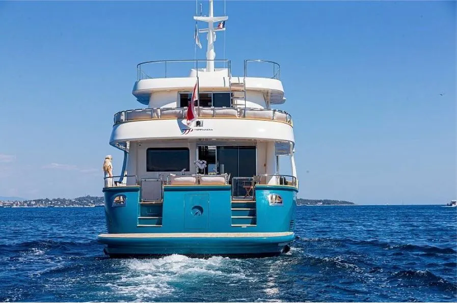 T85 - Terranova — Exterior photo 5