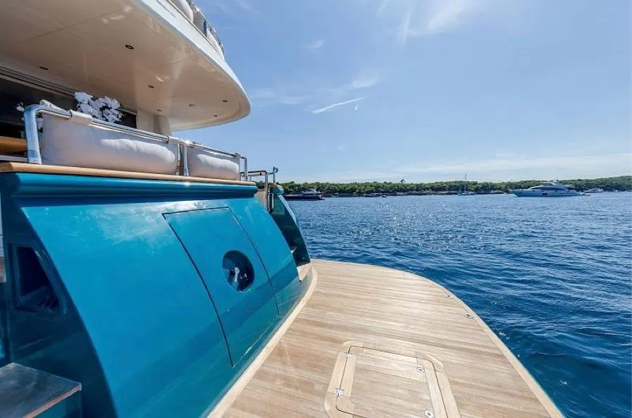 T85 - Terranova — Exterior photo 6