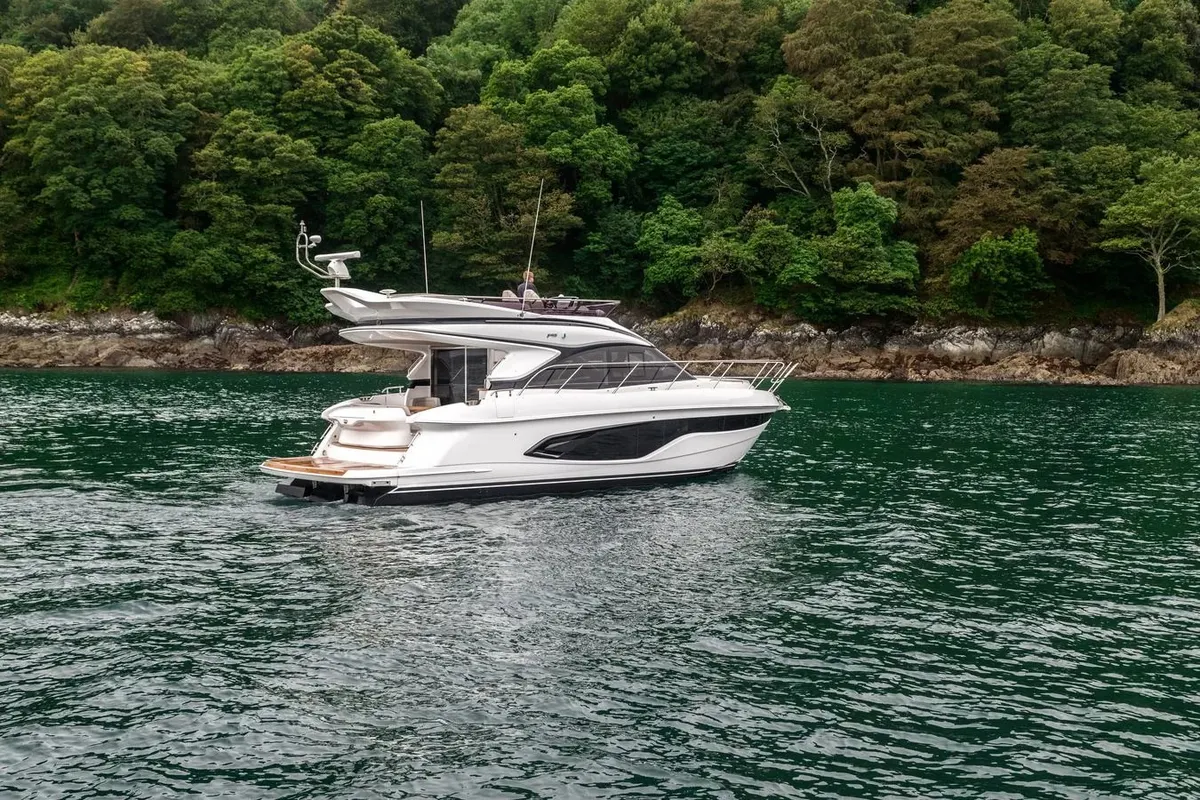 Princess F45 — Exterior photo 10